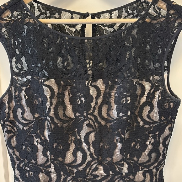 Sz10 Eliza J Fit and Flare Black Lace sleeveless dress VVGUC - Picture 4 of 9
